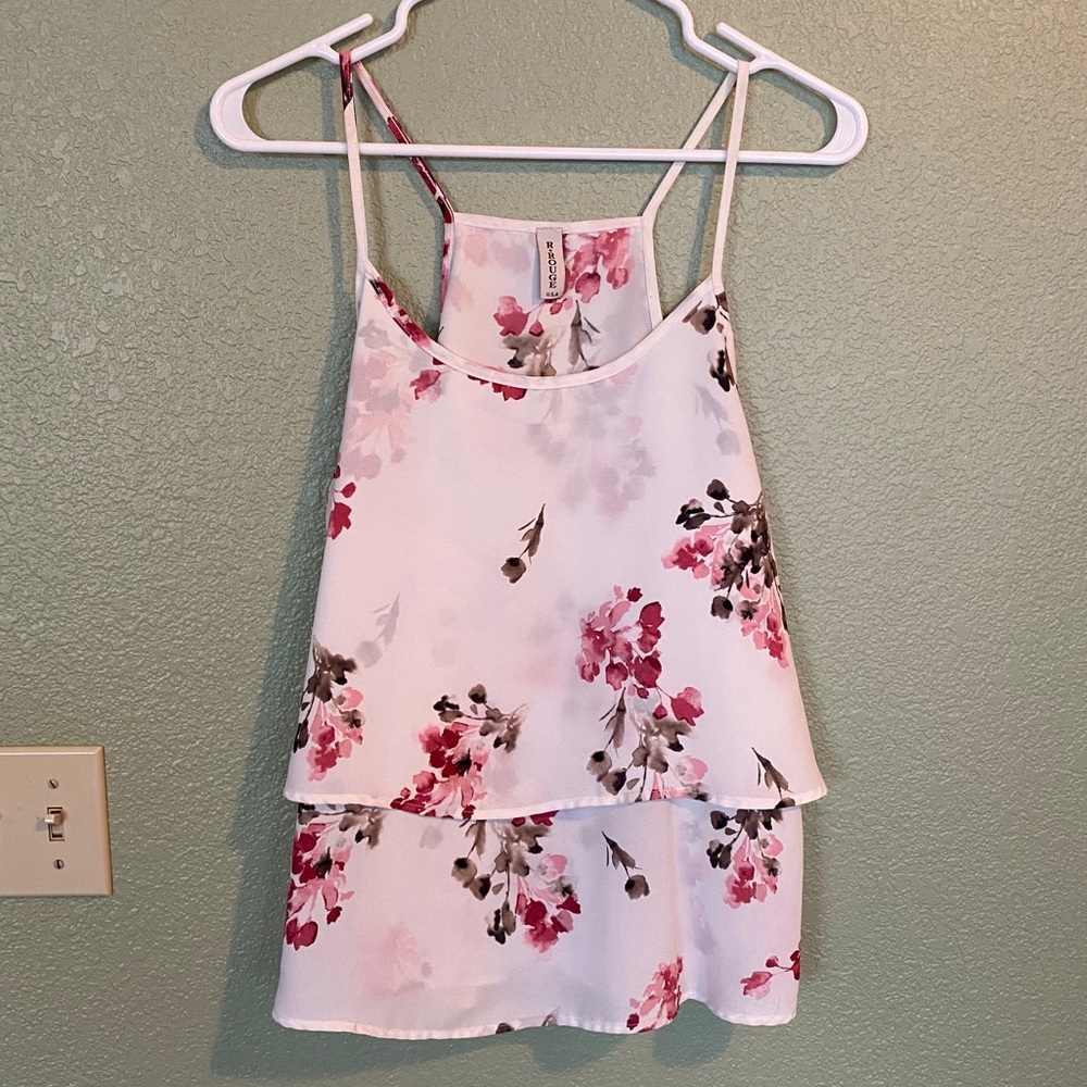 Francesca’s - Cute Floral Top